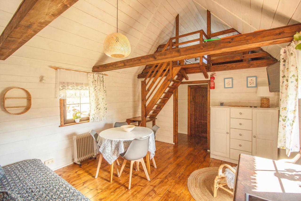 Holiday House Folwark Jelen Poniklica ภายนอก รูปภาพ