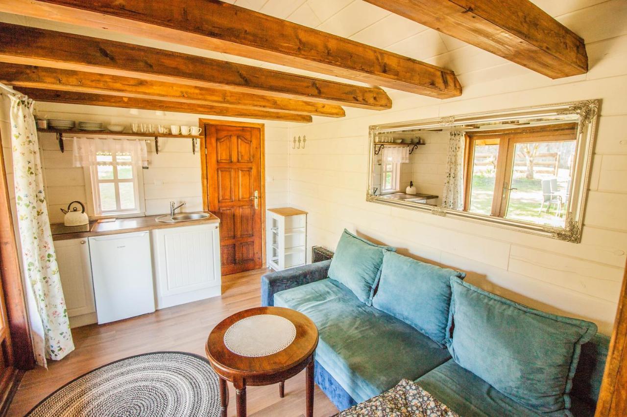 Holiday House Folwark Jelen Poniklica ภายนอก รูปภาพ