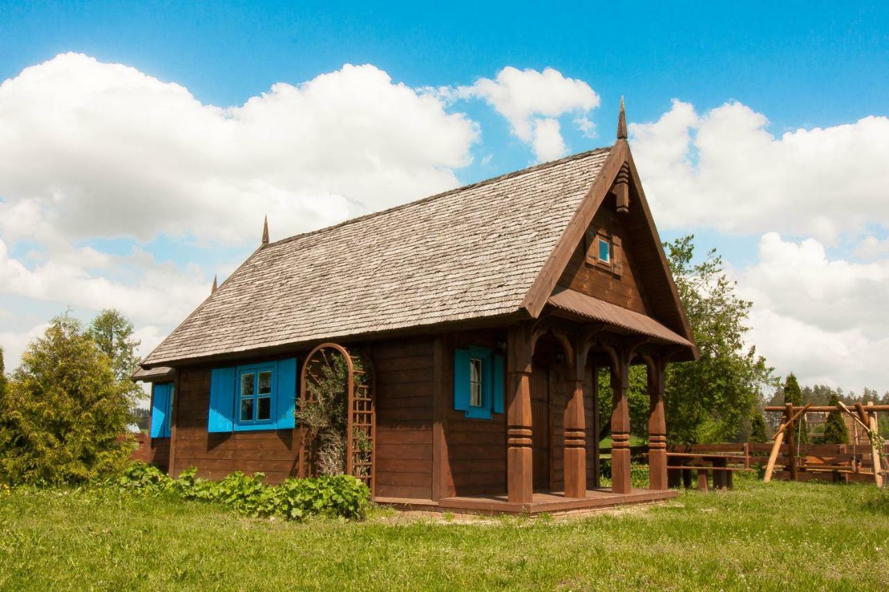 Holiday House Folwark Jelen Poniklica ภายนอก รูปภาพ